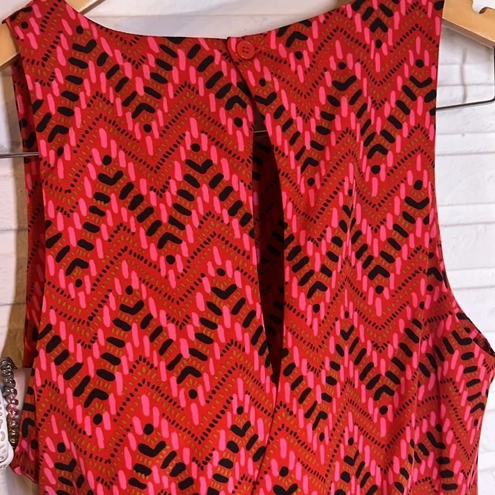 Jack by BB Dakota Red Geometric Chevron Keyhole Dress, women’s Size Medium